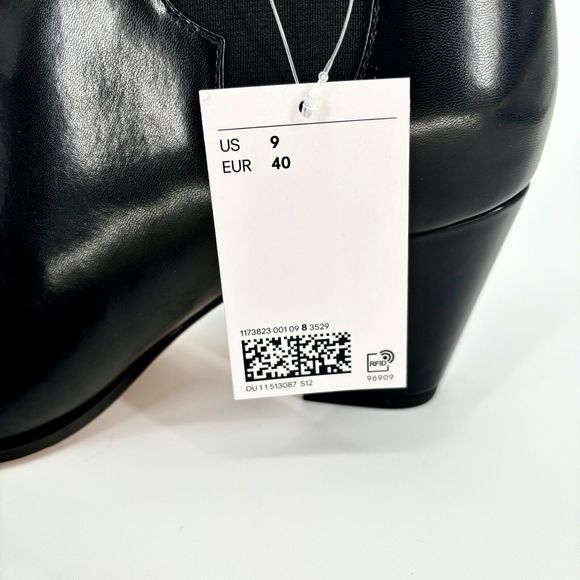 H&M Ankle Heeled Black Boot Women’s Size 9 Pointed Toe Pull On Booties NWT - Picture 6 of 10